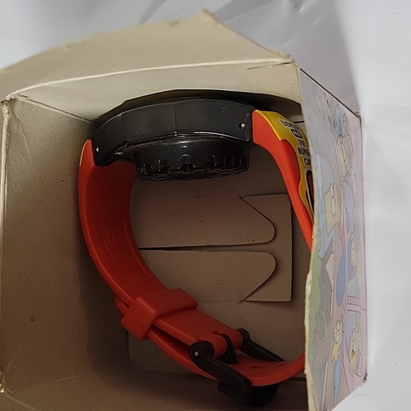 The Simpsons Talking Watch  -- ITEM #573 - Picture 5 of 9